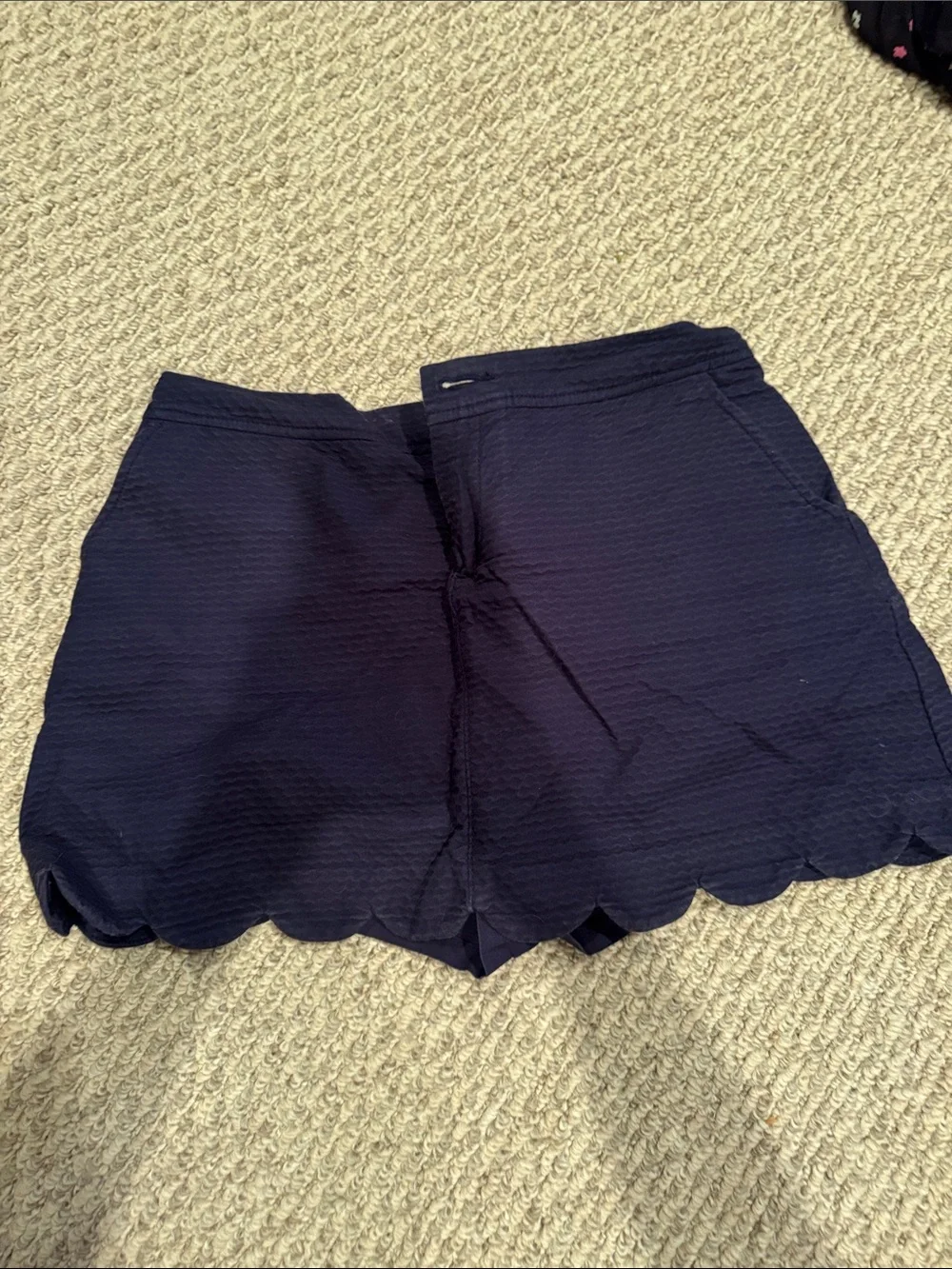 Lilly Pulitzer Navy Scalloped Hem Skort - Picture 1 of 6